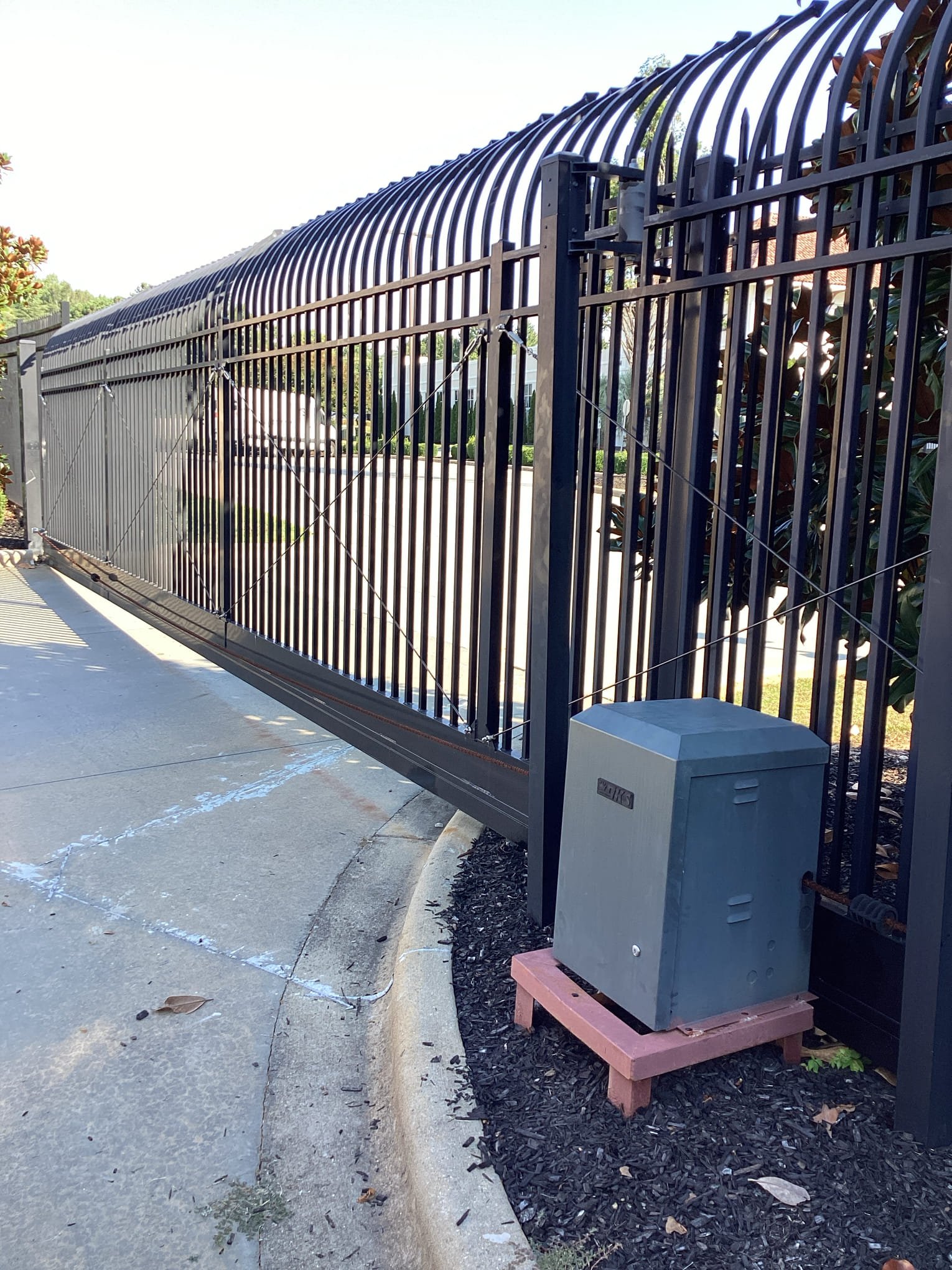 03 18H Gate operator maintenance service by RCI Doors™ in Mecklenburg County